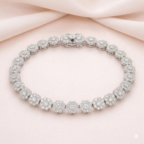 Fleur Cluster Tennis